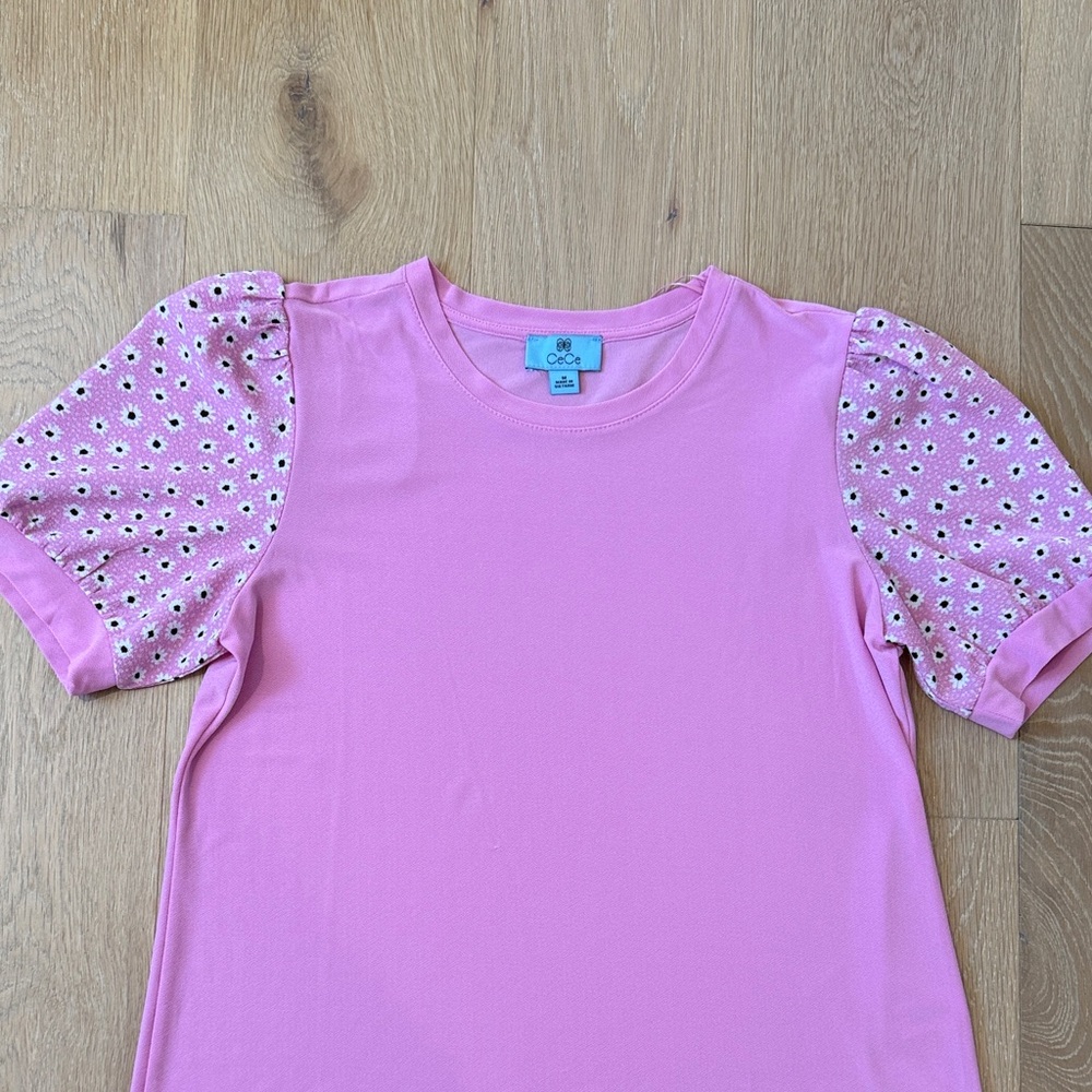 CeCe Pink Puff-Sleeve Short Sleeve Women’s Top with Daisy Print Sleeves size M - Picture 5 of 7